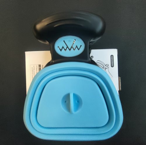 Portable No-Touch Pet Waste Scooper